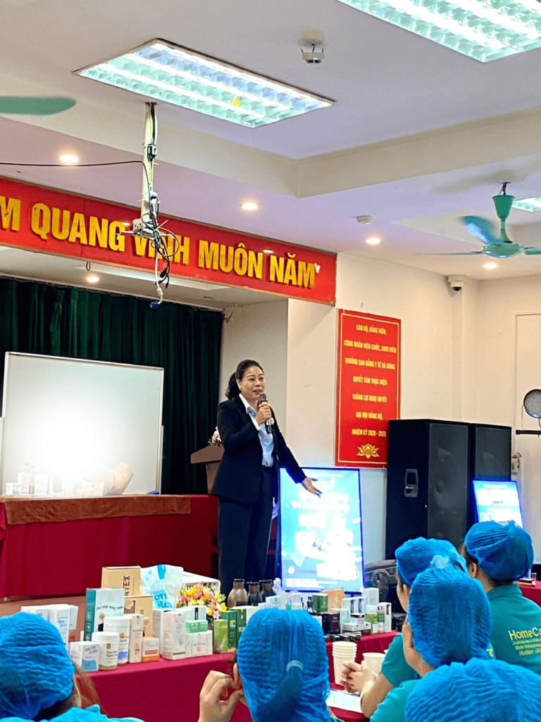 ba-tran-thi-mai-ceo-founder-homecare